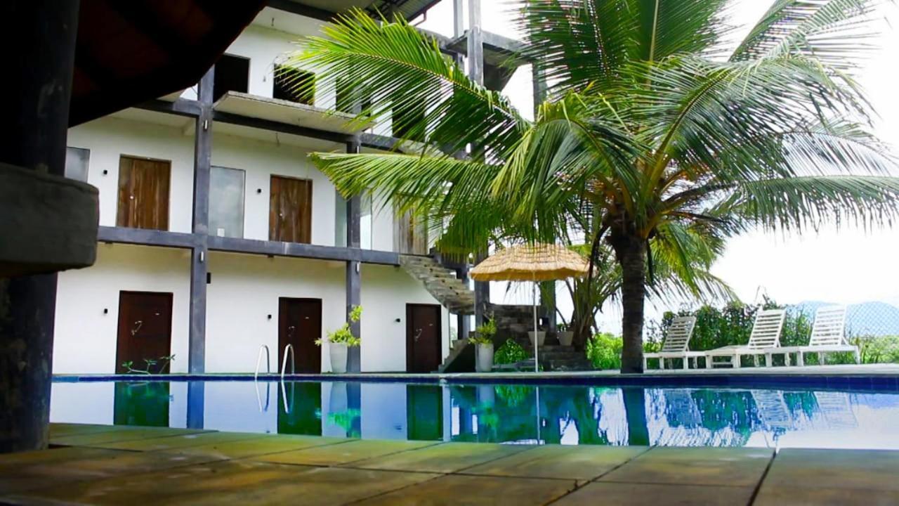 Wild Fortress Hotel Sigiriya Bagian luar foto