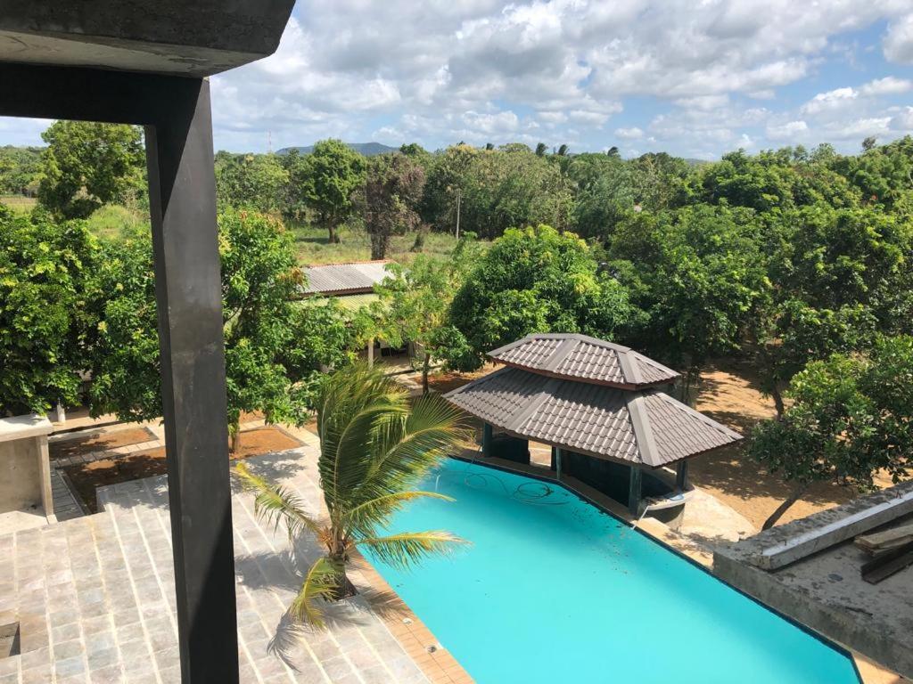 Wild Fortress Hotel Sigiriya Bagian luar foto